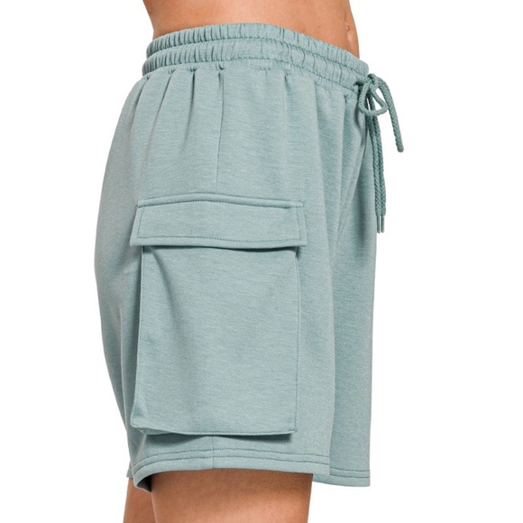 Zenana Scuba Thigh Pocket Shorts Blue Gray - Picture 2 of 3